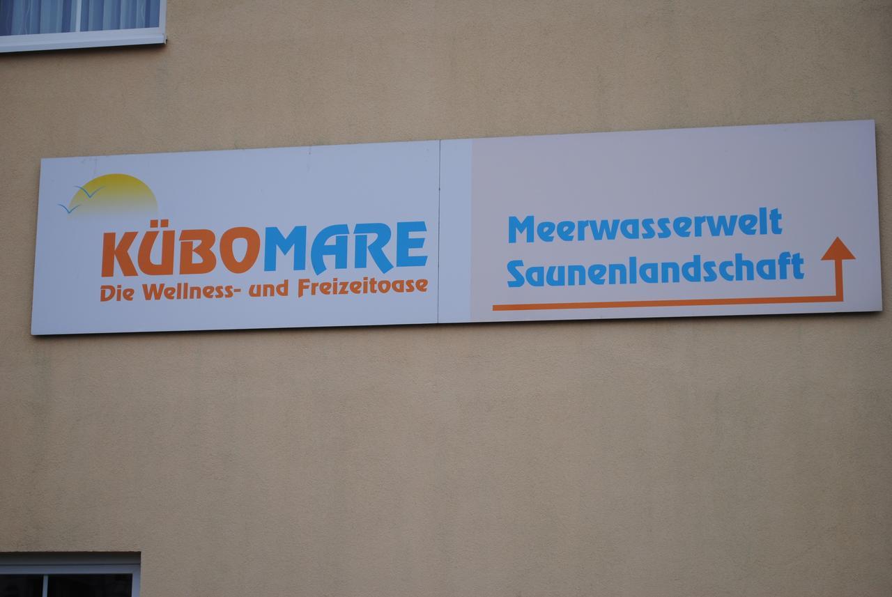 Ostseewind - In Der Strandstrasse-Fuehrt Zur Seebruecke Kuehlungsborn Luaran gambar